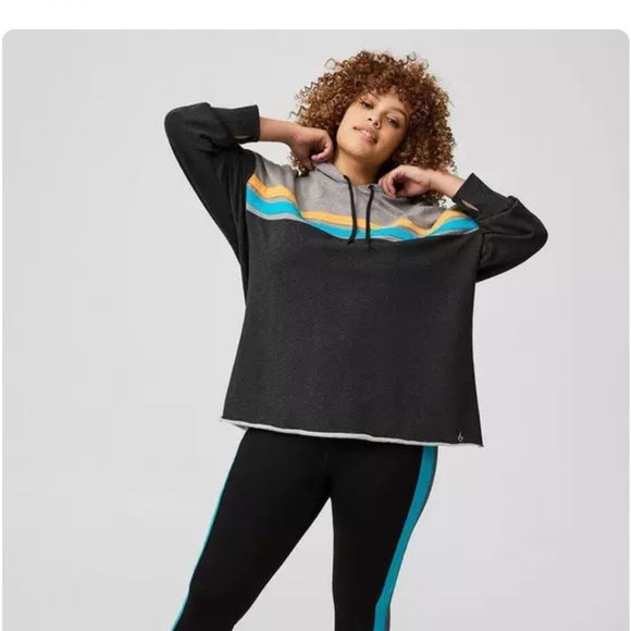 Torrid Everyday Fleece Colorblock Active Hoodie - Picture 3 of 7